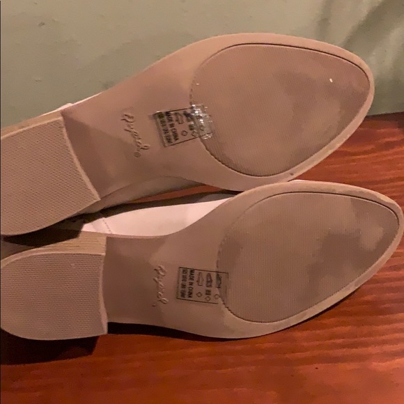 Booties - Picture 3 of 4